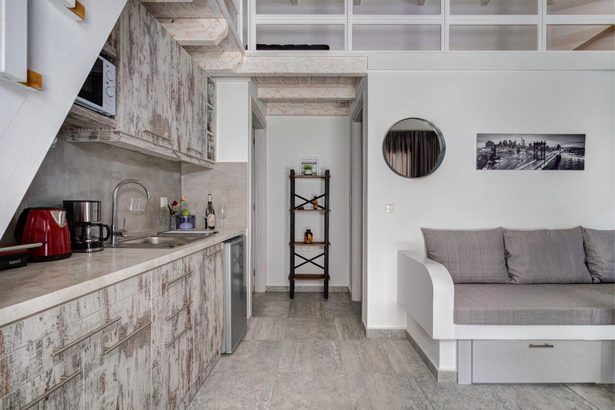 Molos Beachfront Apartments In 디아코프토 외부 사진