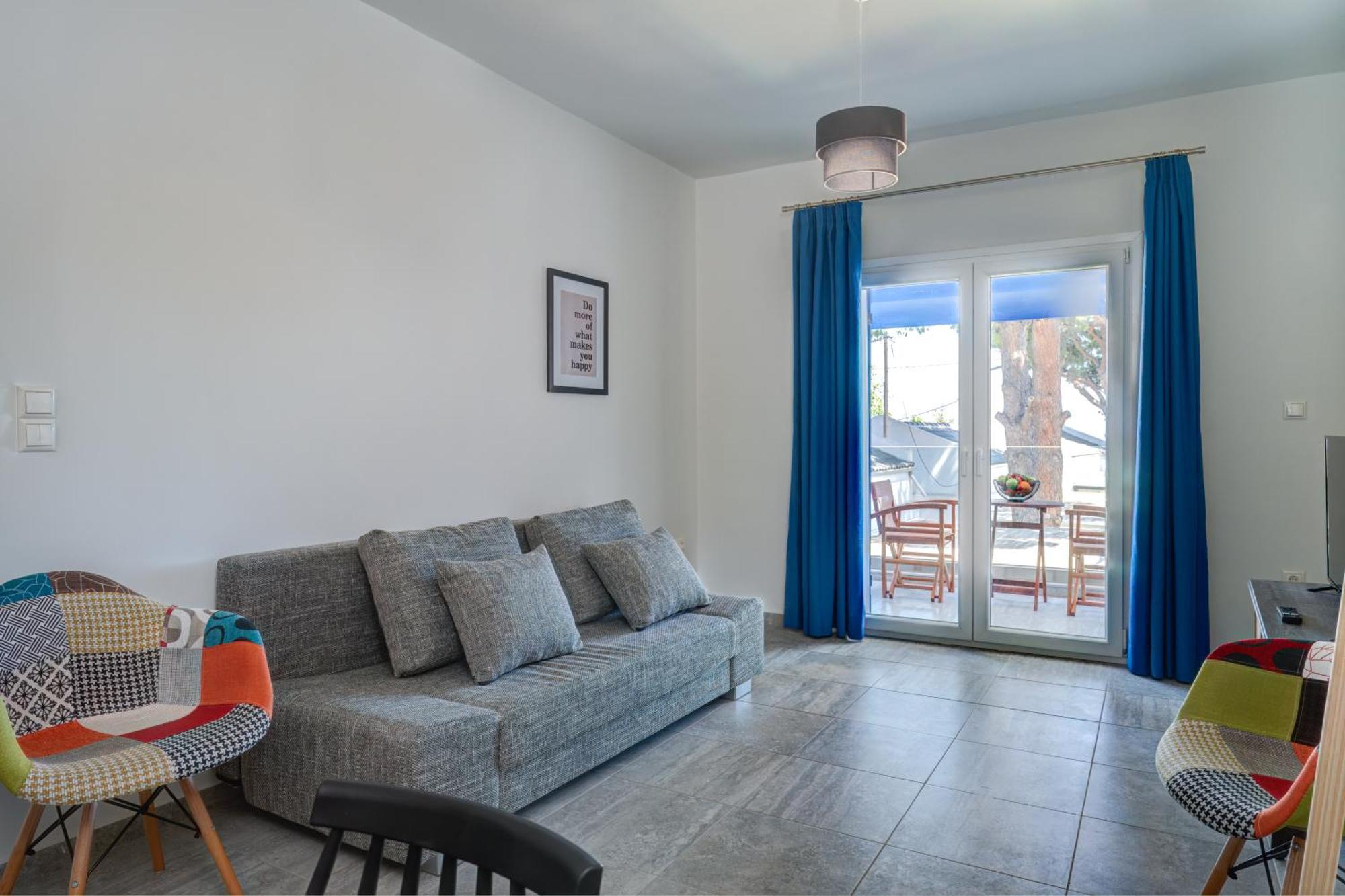 Molos Beachfront Apartments In 디아코프토 객실 사진